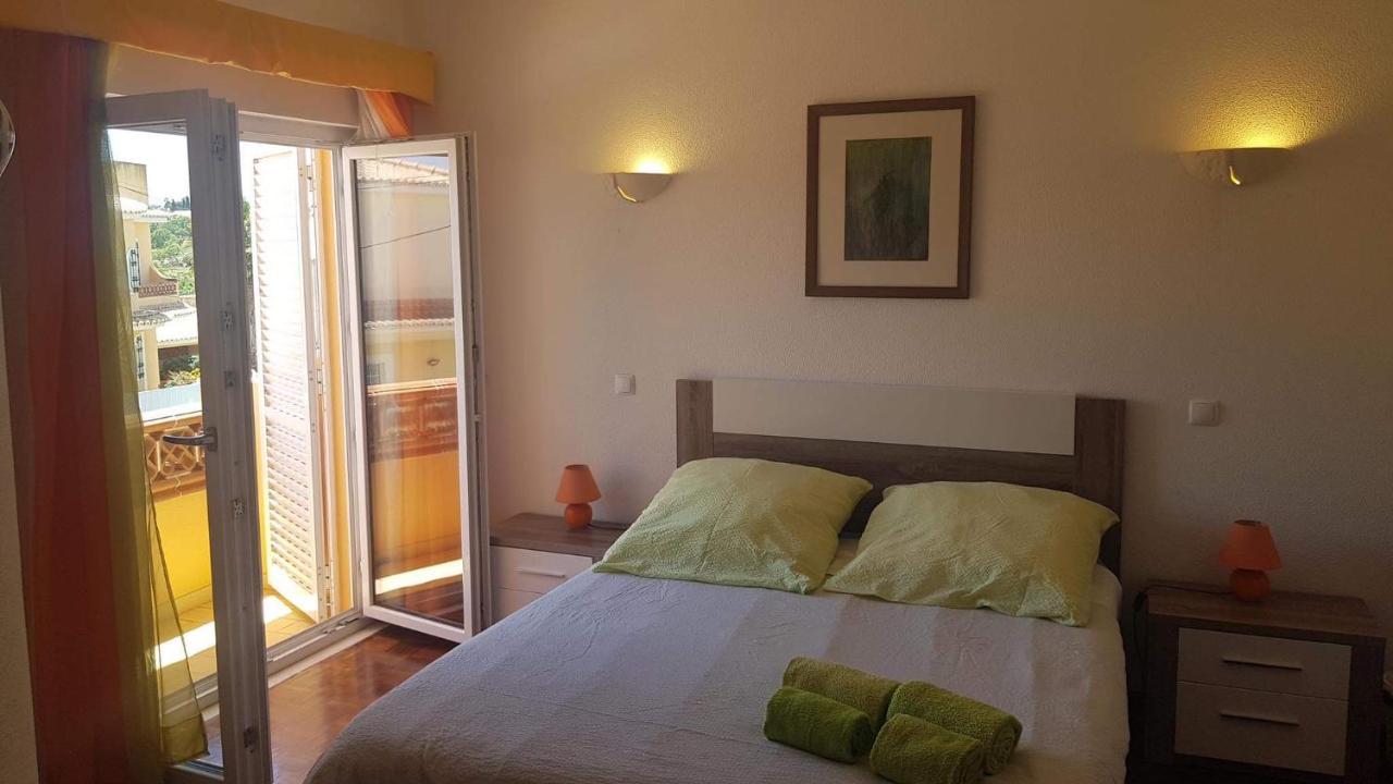 Lagos Room Booking Eksteriør bilde